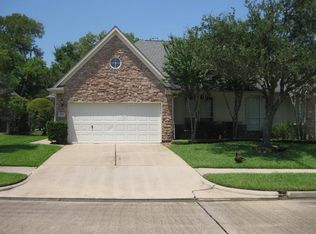 2111 Ridge Wood Ln, Sugar Land, TX 77479