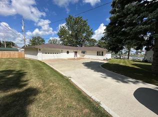 7939 E Riedmaier Dr, Lakeside Marblehead, OH 43440