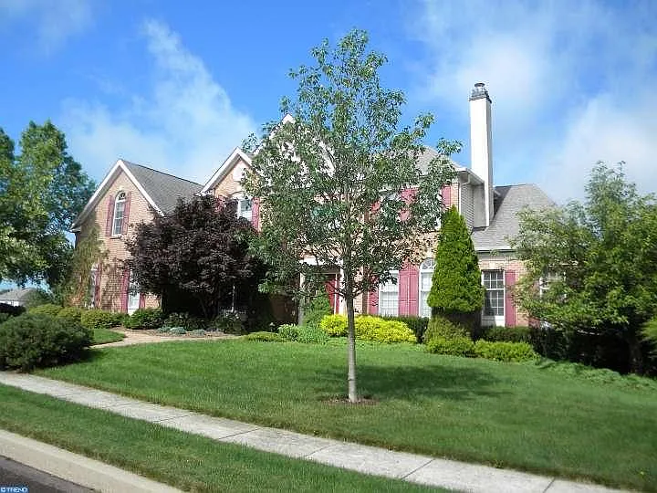 1709 Osprey Dr photo 1