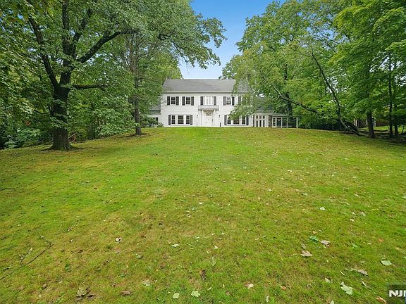2nd image of 241 Ridgewood Road