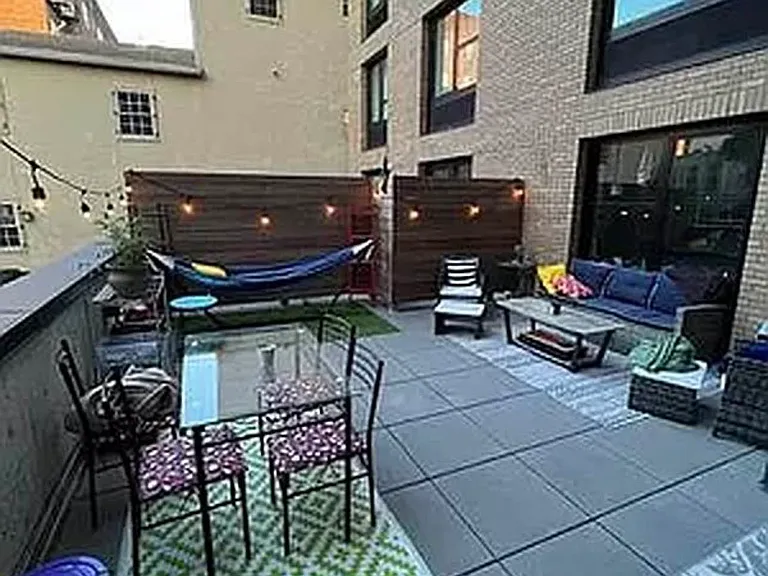 2415 Church Ave #202 — Photo 6
