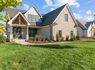 1003 Stone Creek Ln #221, Lebanon, TN 37087