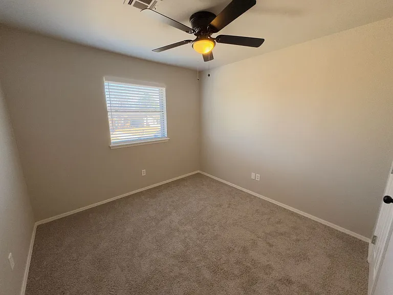 7028 Elk Canyon Rd — Photo 20