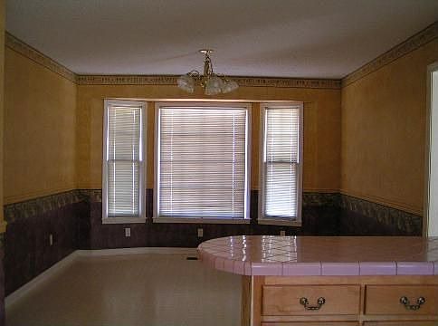4th image of 166 Woodcreek Dr