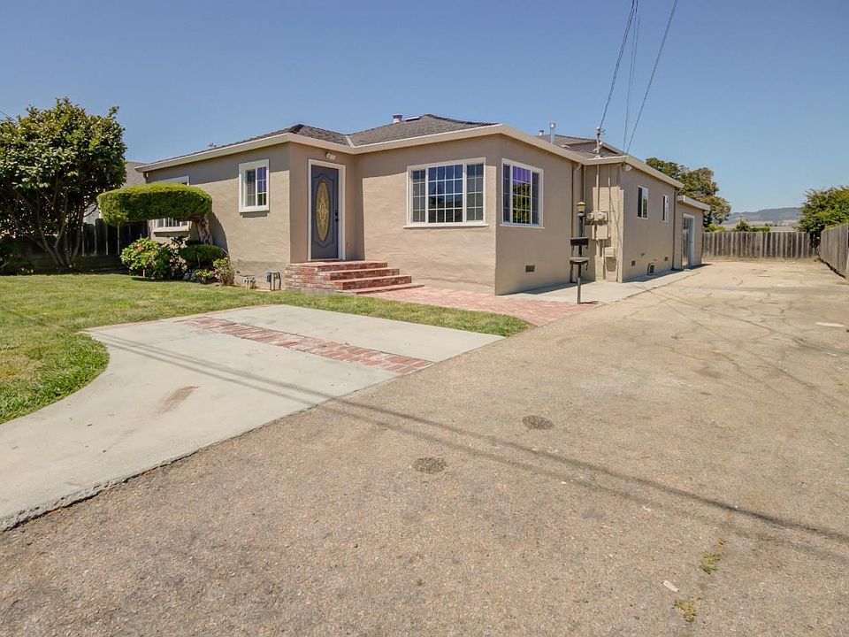 1st image of 10 Evelyn Ave