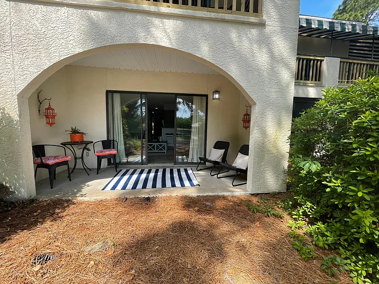 305 Southlake Ct #305 — Photo 15
