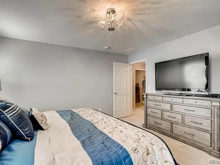 2212 Shadow Creek Dr — Photo 17