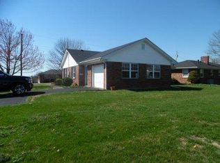 111 Lynnwood Dr, Lancaster, KY 40444