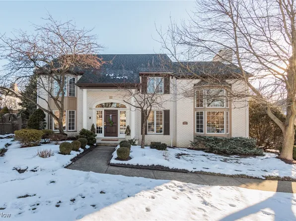 2211 Pebblebrook #5-B, Westlake, OH 44145