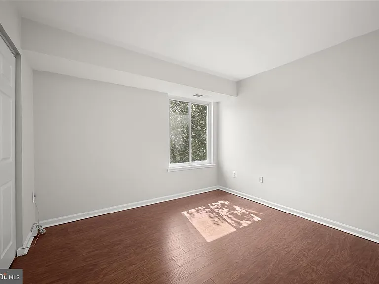 9647 Whiteacre Rd #C1 — Photo 14
