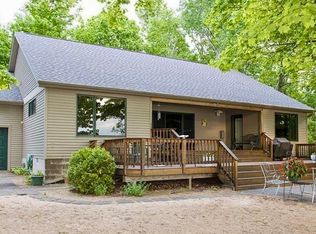 2992 NE Ah Ta Wanta Rd, Traverse City, MI 49686