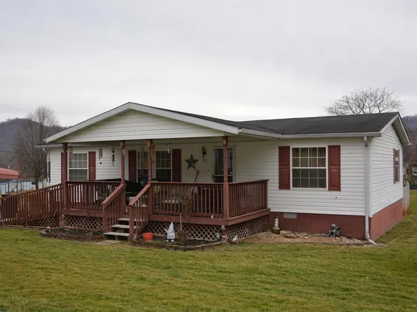212 Rexroad Dr, Weston, WV 26452