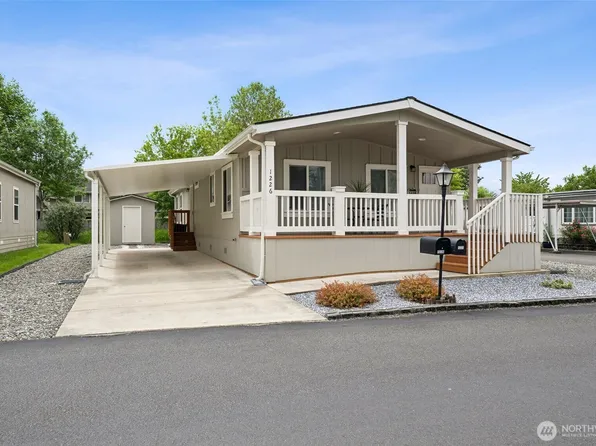1226 Maple Drive, Enumclaw, WA 98022