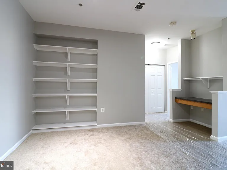 5117 E Travis Edward Way #5117E — Photo 9