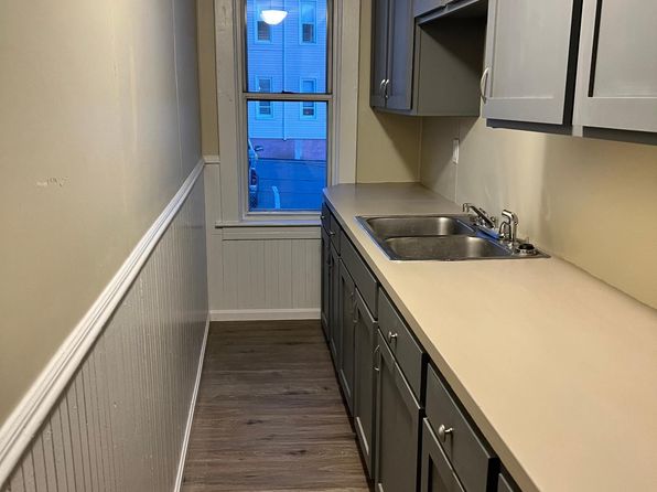 165 Robeson St #2