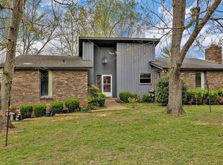 105 Hawkins Rd, Clarksville, TN 37040