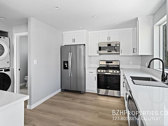 2nd image of 11346 Hatteras St #11346