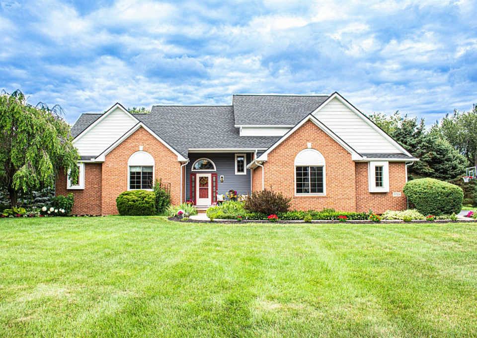 1st image of 5724 Creekview Dr