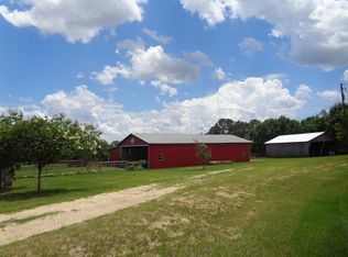 4 Fountain Dr, Webb, AL 36373