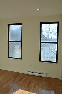 Rented by CoSo Apartments | media 77