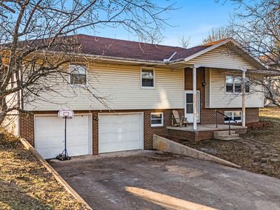1029 North College Street, West Plains, MO, 65775