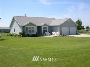 11883 NE Ridgeview Ln, Moses Lake, WA 98837