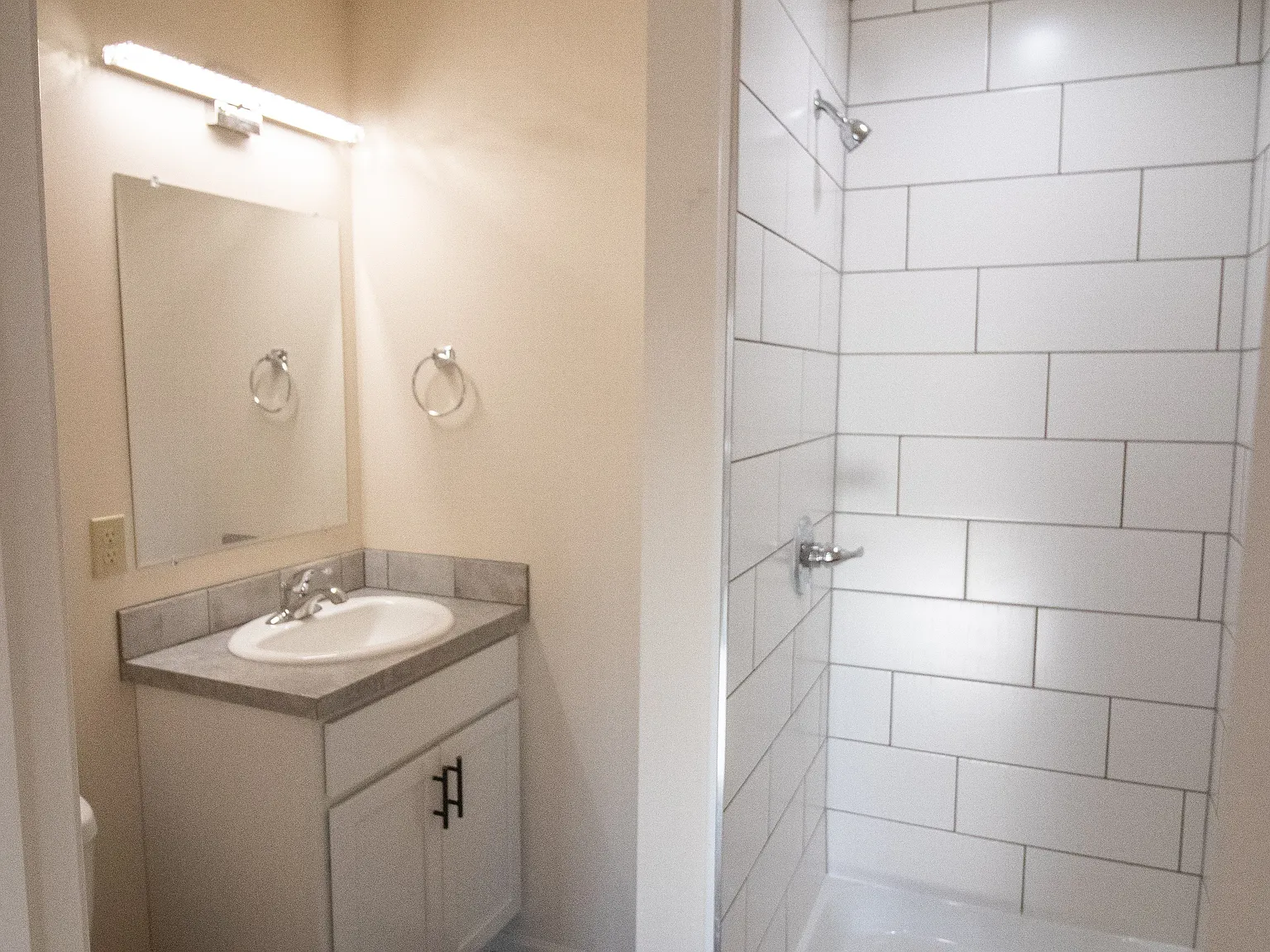 1 bed, 1.0 bath, 570 sqft, $1,400 — Photo 3