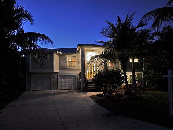 2nd image of 17920 Palm Cir