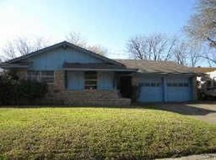 1534 Carroll Dr, Garland, TX 75041