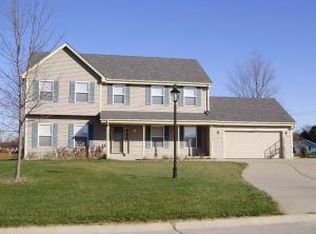W154S7602 Rain Tree Ct, Muskego, WI 53150
