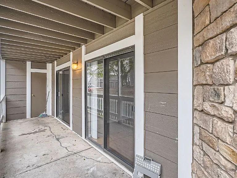 18043 E Ohio Ave #103 — Photo 26
