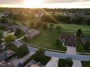 3237 W Rivulet Pass, Springfield, MO 65810