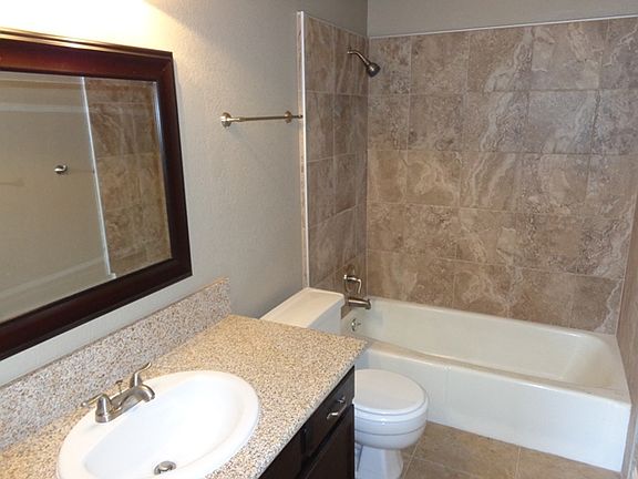 3rd image of 6019 N College Ave APT D