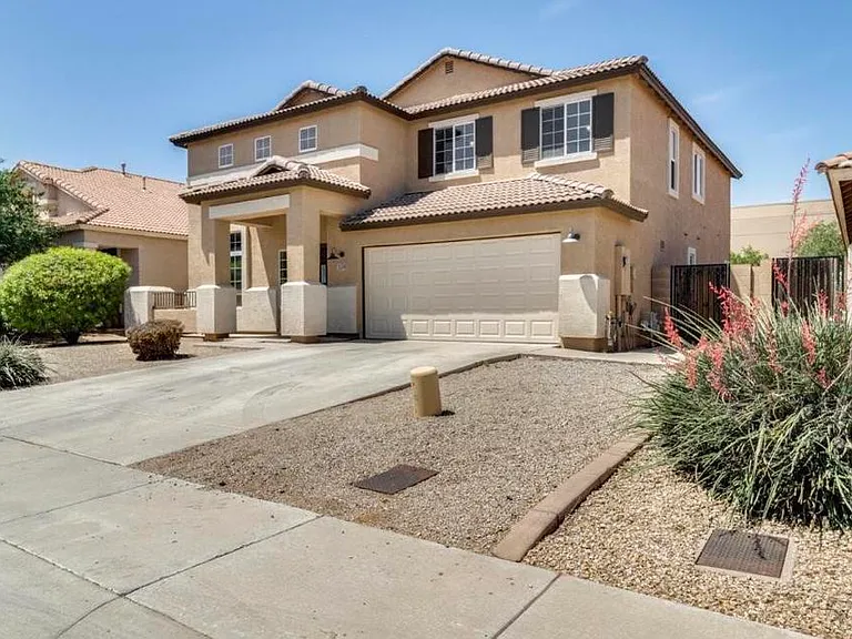 15340 W Laurel Ln — Photo 1