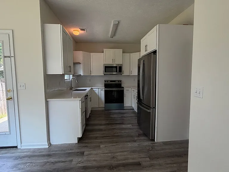 3025 Many Oaks Park — Photo 11
