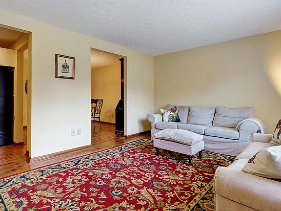 5th image of 5265 Sweet William Ct