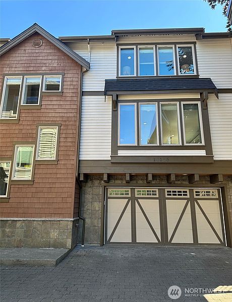 5th image of 10135 NE 62nd Street #C