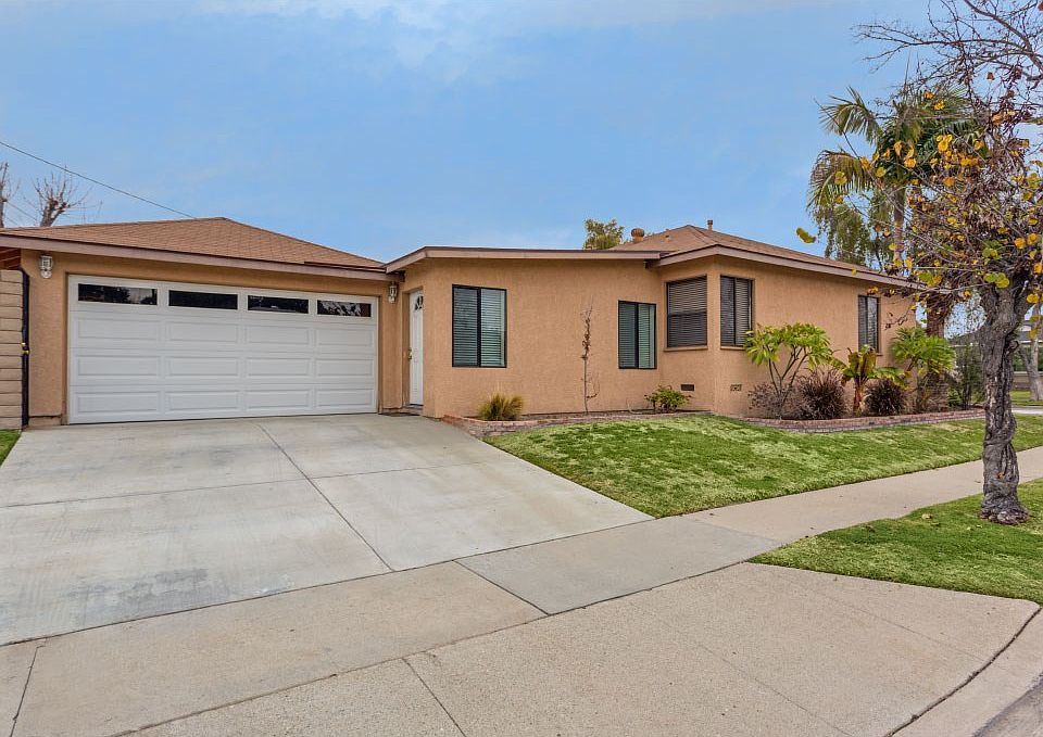 1st image of 4303 Snowden Ave