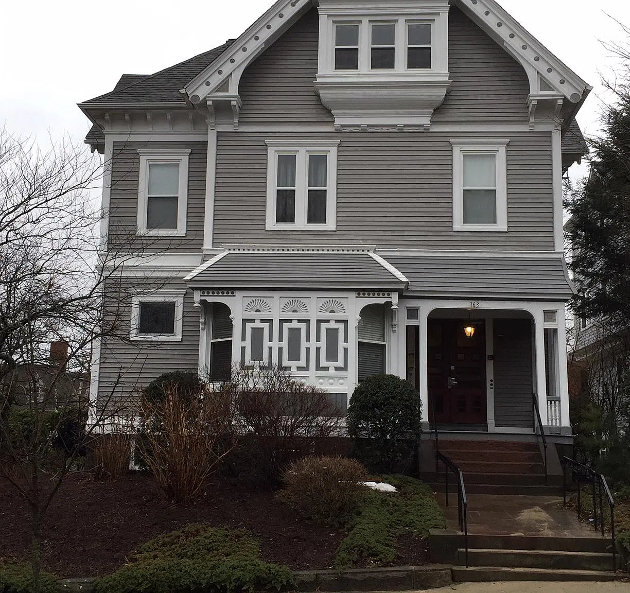 163 Waterman St — Photo 1
