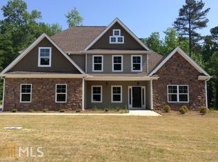 230 Honey Ln, Fayetteville, GA 30214