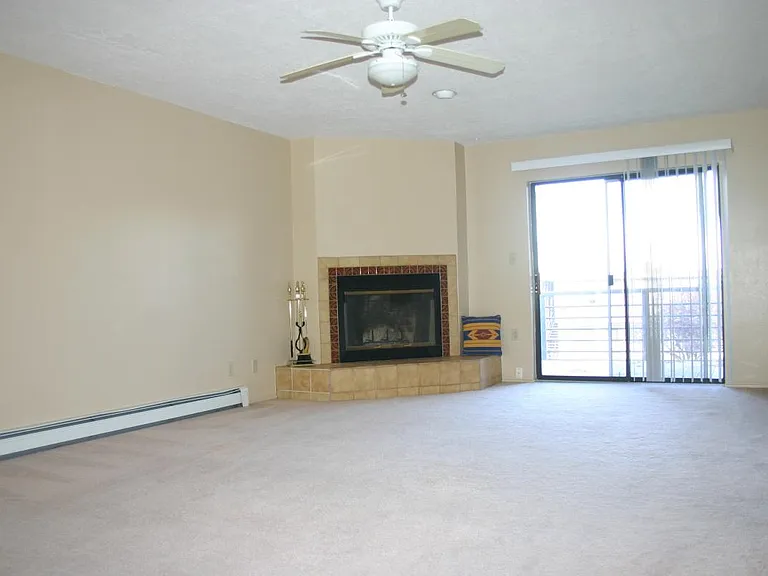 1300 Iris St #210 — Photo 12
