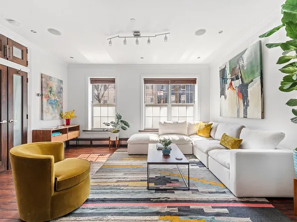 37 Powers St APT 1A, Brooklyn, NY 11211