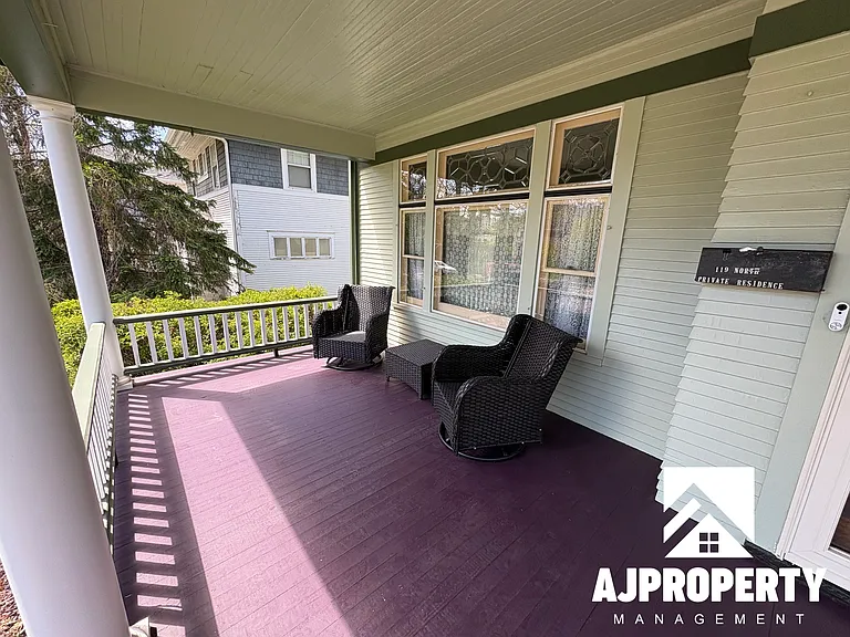 119 N Summit Ave — Photo 3