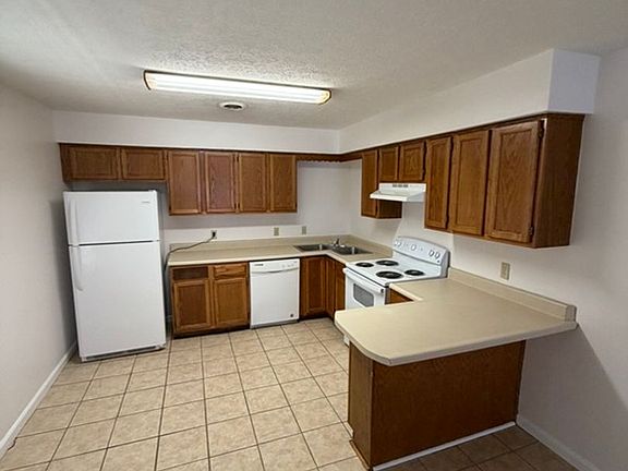 2nd image of 1026-1032 Martha Glass Dr #1026