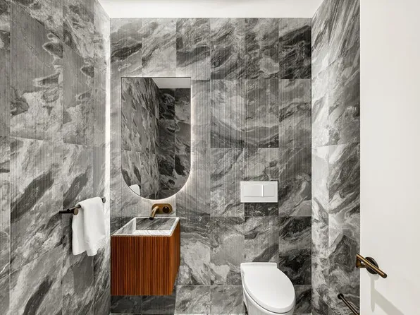 130 William Street 10F image 7 of 7