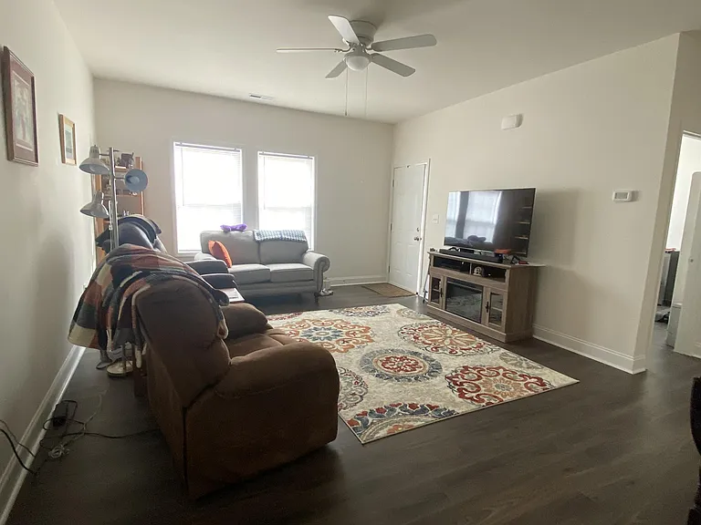 113 W Langdon Ave #2 — Photo 5