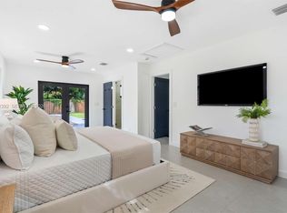 949 Lighthouse Dr, North Palm Beach, FL 33408