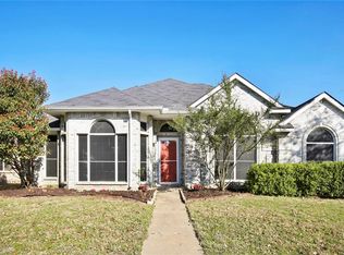 7020 Sample Dr, The Colony, TX 75056