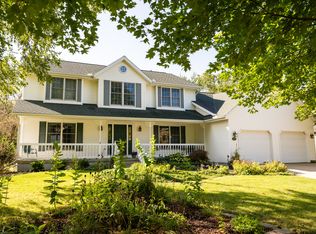 2801 Willow Bend Rd, Champaign, IL 61822