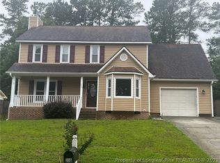 716 Sunny Crest Dr, Fayetteville, NC 28314